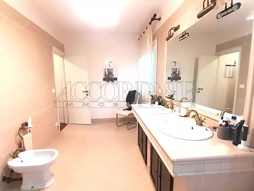 Immagine 13 di Casa indipendente in vendita  a Villafranca Padovana