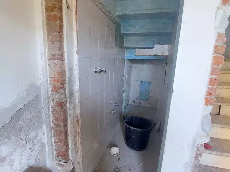 Immagine 8 di Terratetto in vendita  in Piazza Gino Menconi 12 a Carrara