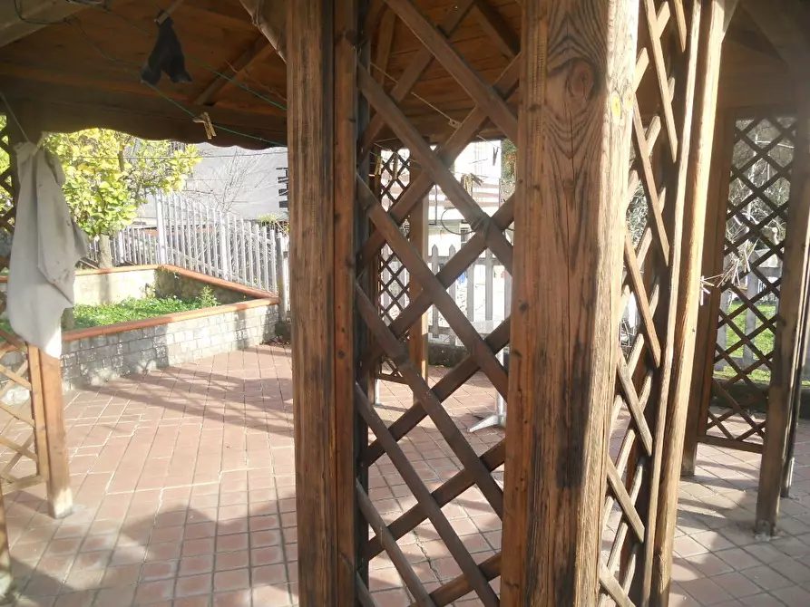 Immagine 35 di Villa in vendita  in Via dei Pini 40 a Castelnuovo Magra