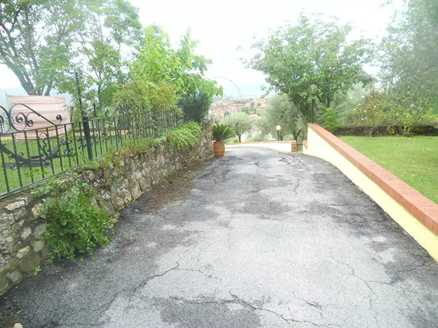 Immagine 37 di Villa in vendita  in Via Palvotrisia 92 a Castelnuovo Magra