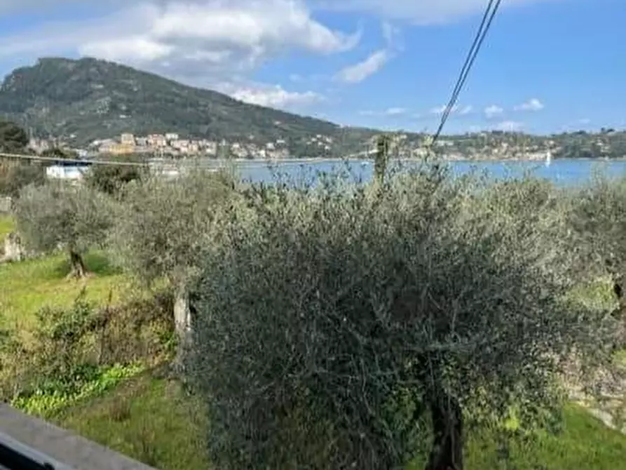 Immagine 4 di Villa in vendita  in Via Cavour 42 a Portovenere