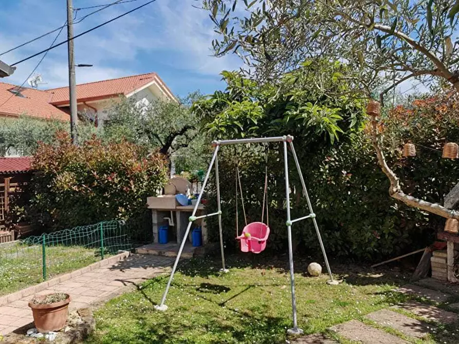Immagine 15 di Casa semindipendente in vendita  in Via della Pace 24 a Castelnuovo Magra