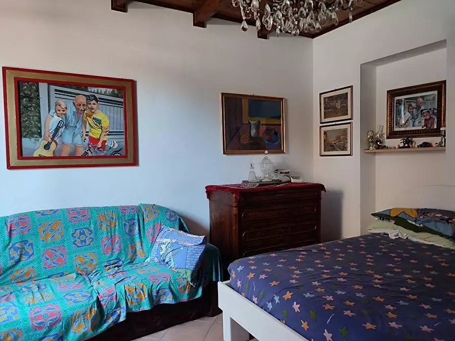 Immagine 30 di Terratetto in vendita  in Strada Statale 1 61 a Ortonovo