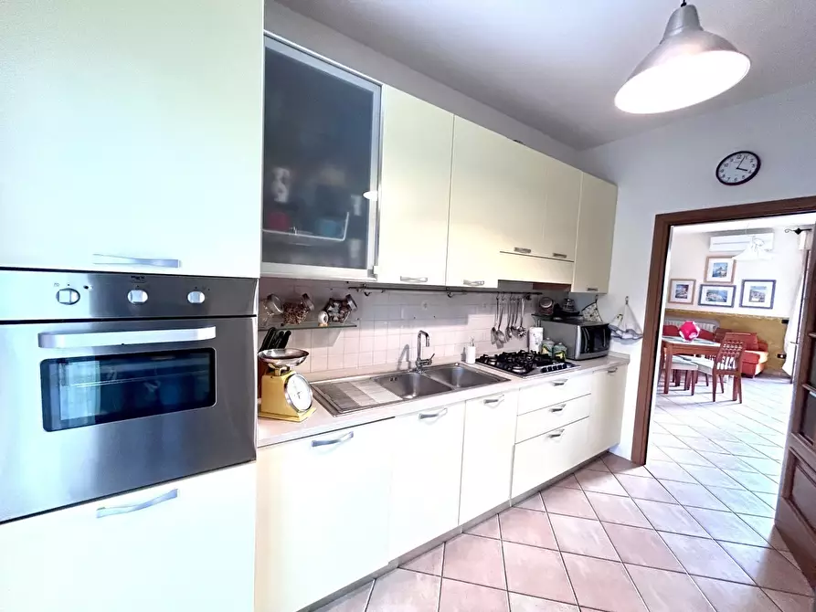 Immagine 8 di Appartamento in vendita  in Via Pedemontana 3 a Castelnuovo Magra