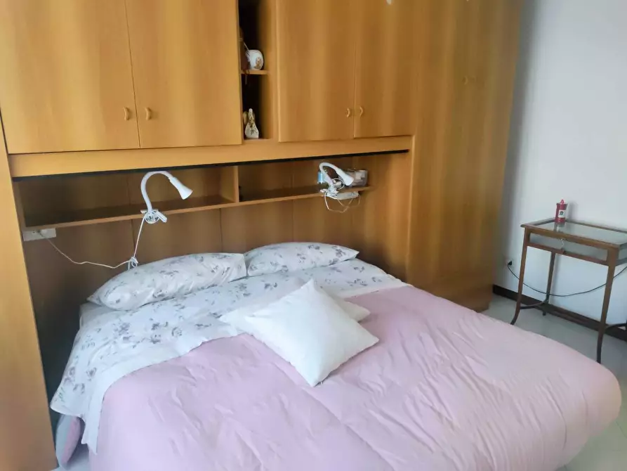 Immagine 7 di Appartamento in vendita  in Via Spondarella 20 a Carrara