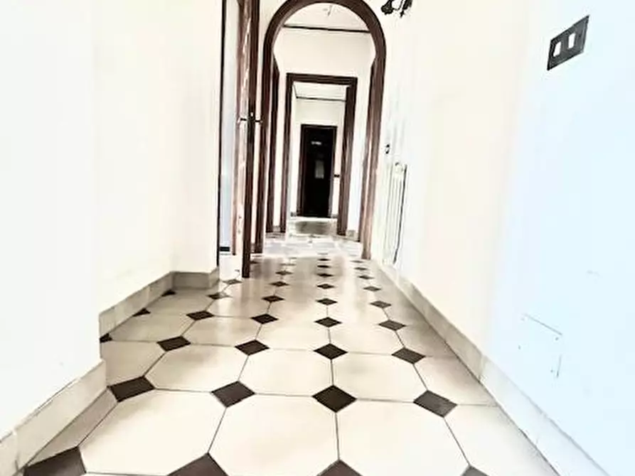 Immagine 4 di Appartamento in vendita  in Piazza Dino Ricchetti 2 a Sarzana