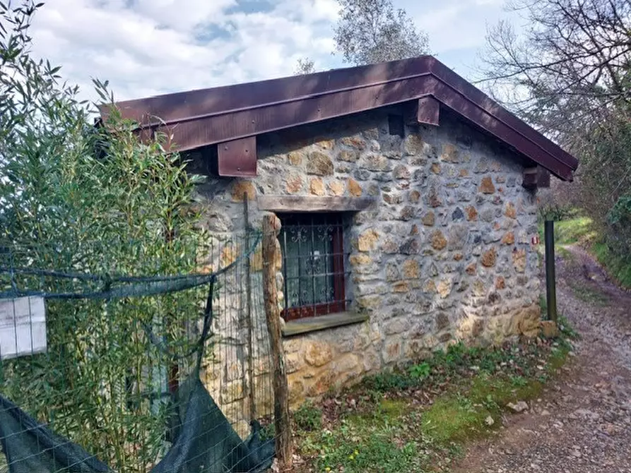 Immagine 9 di Rustico / casale in vendita  in Via Caffaggio 10 a Ameglia