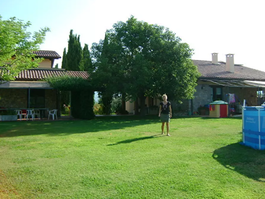 Immagine 17 di Villa in vendita  in Via Margubbio 15 a Ameglia