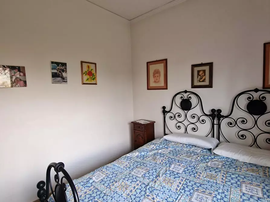 Immagine 15 di Casa semindipendente in vendita  in Via della Bassa 106 a Carrara