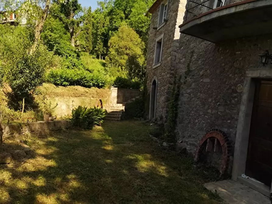 Immagine 57 di Rustico / casale in vendita  in Via Molino del Piano 1 a Castelnuovo Magra