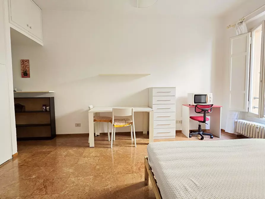 Immagine 6 di Monolocale in affitto  a Bologna