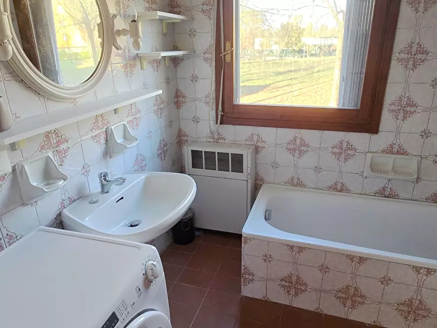 Immagine 8 di Appartamento in affitto  a Bologna