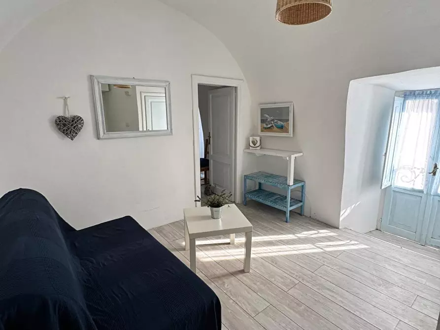 Immagine 3 di Appartamento in vendita  in Piazza Giuseppe Mazzini a San Felice Circeo