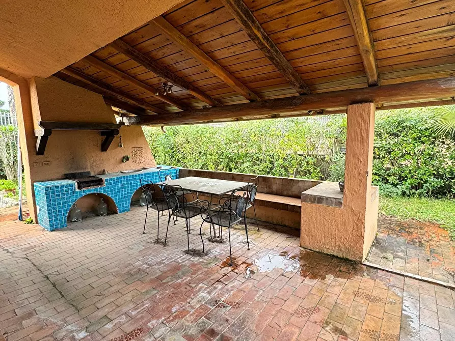 Immagine 5 di Casa bifamiliare in vendita  in Via Terracina 110 a San Felice Circeo