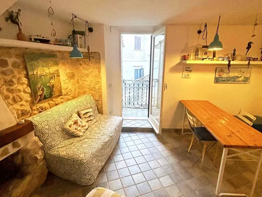 Immagine 2 di Appartamento in vendita  in Piazza Dante Alighieri 451 a San Felice Circeo