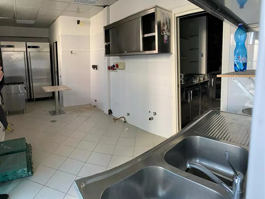 Immagine 4 di Bar / Ristorante in vendita  in Viale Tommaso Tittoni 90A a San Felice Circeo