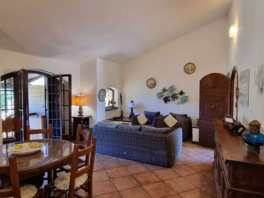 Immagine 3 di Casa trifamiliare in vendita  in Via Terracina 94 a San Felice Circeo