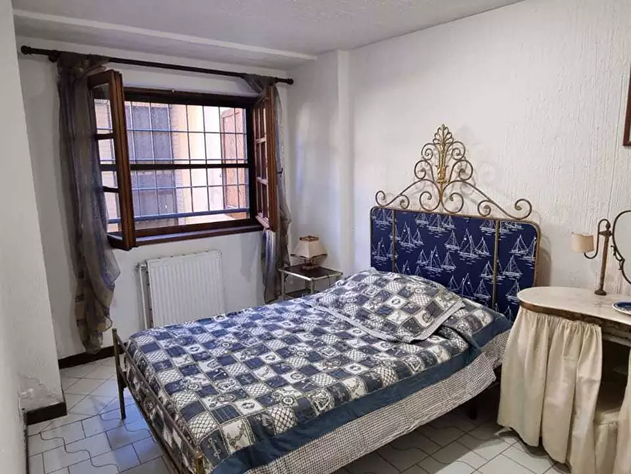 Immagine 10 di Casa trifamiliare in vendita  in Via Terracina 94 a San Felice Circeo