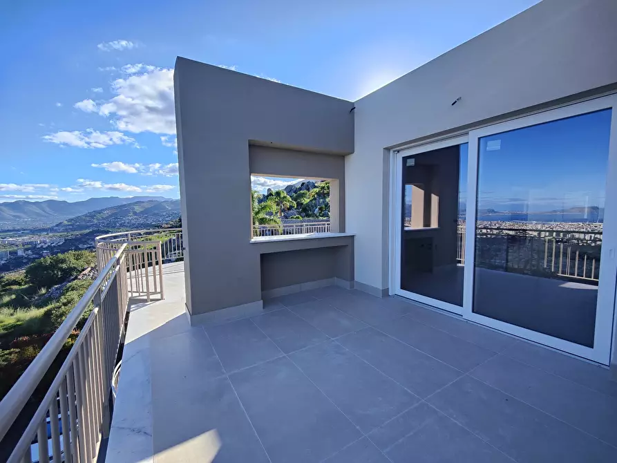 Immagine 8 di Attico in vendita  a Palermo