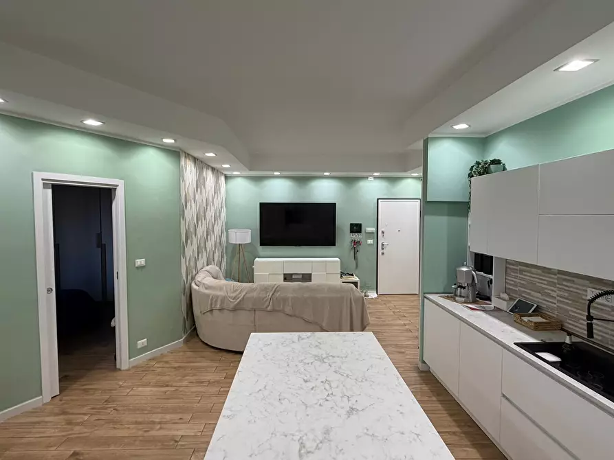Immagine 32 di Quadrilocale in vendita  in Piazza Kennedy 17 a Beinasco