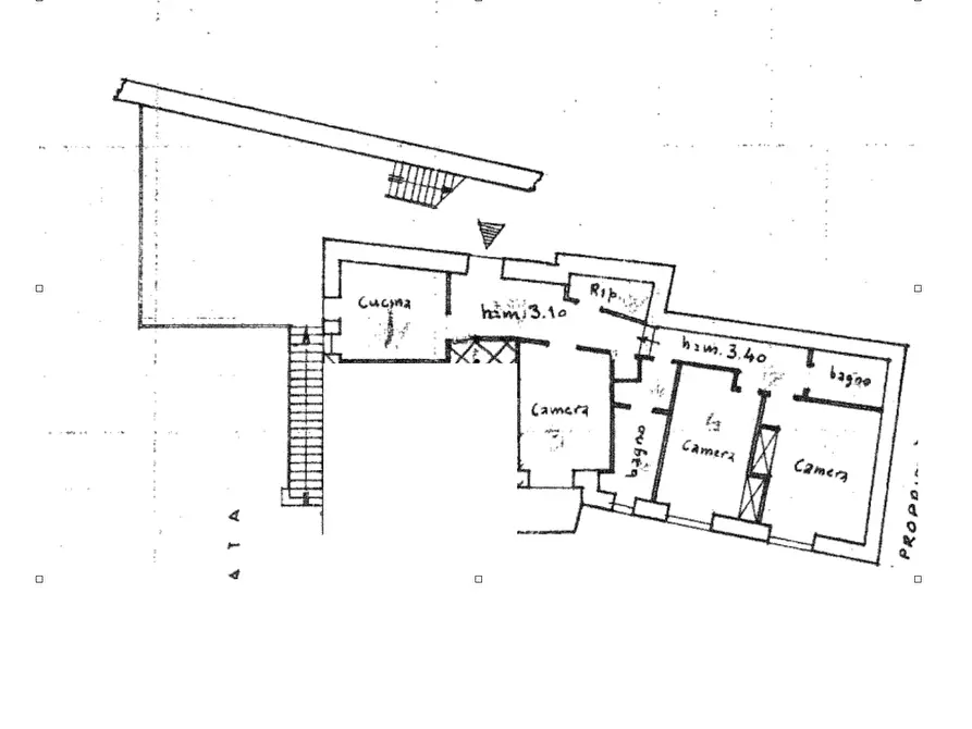 Immagine 21 di Quadrilocale in vendita  in Via Roma a Rocca Di Papa