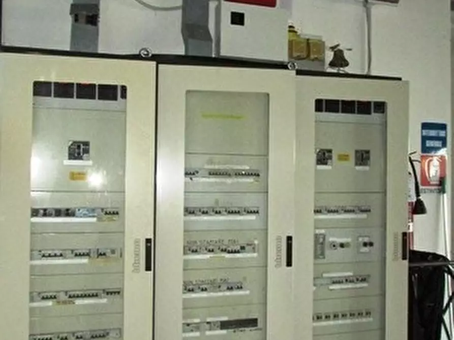 Immagine 41 di Capannone industriale in affitto  in Via Leonardo Da Vinci a San Benedetto Del Tronto