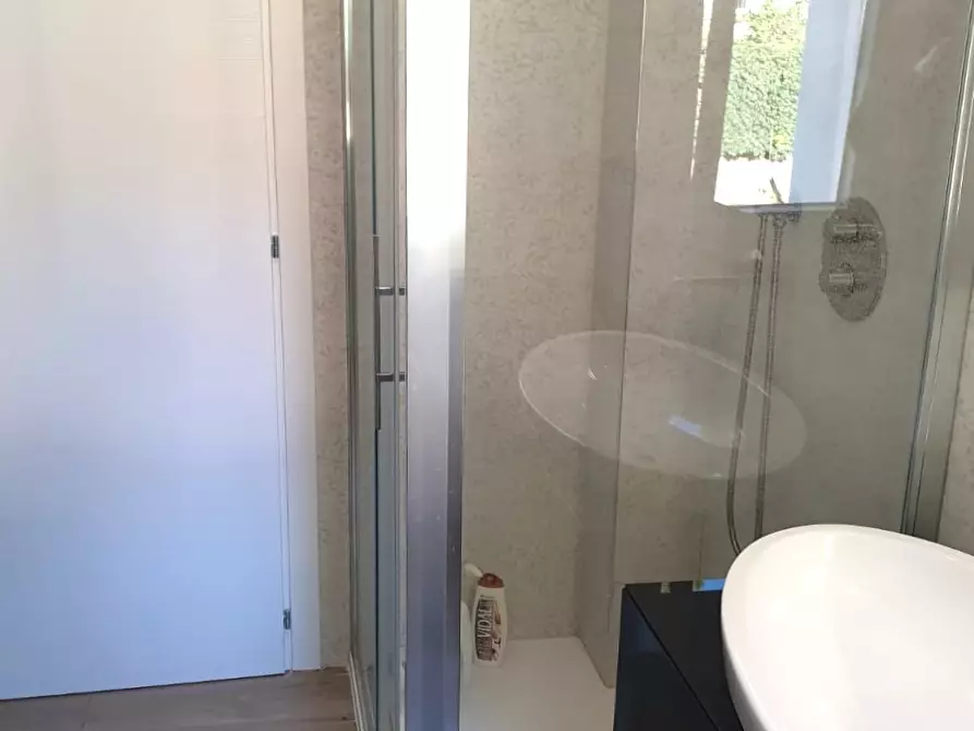 Immagine 45 di Casa indipendente in vendita  a Ascoli Piceno