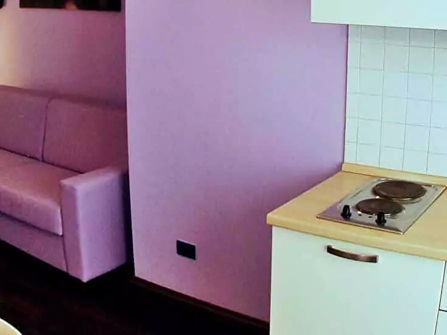 Immagine 7 di Albergo/B&B/Residence in vendita  a Alba Adriatica