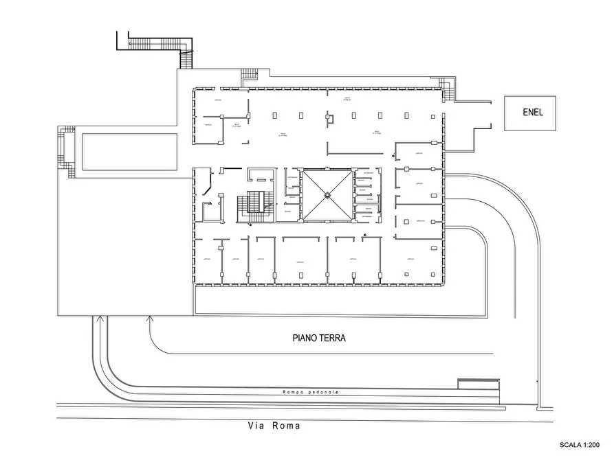 Immagine 4 di Palazzo in vendita  a Macerata