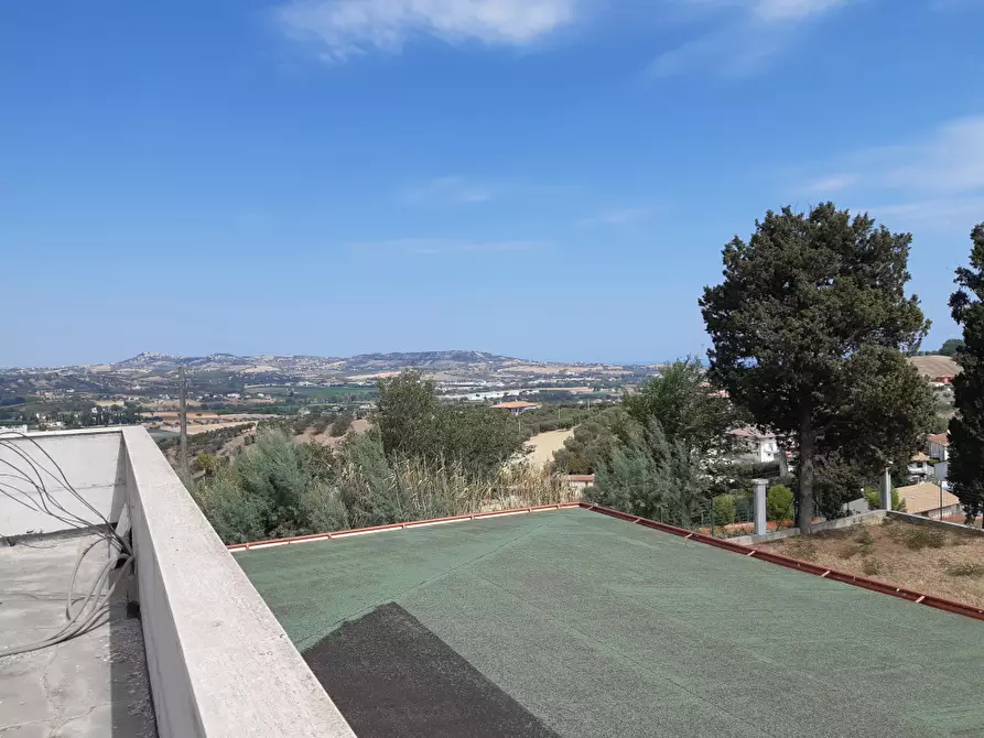 Immagine 13 di Casa indipendente in vendita  a Tortoreto