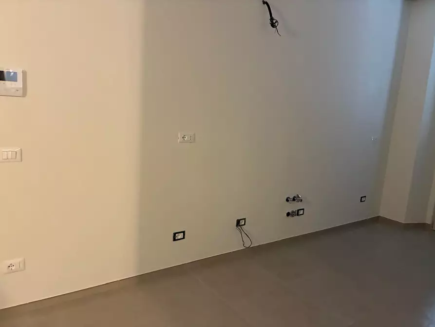 Immagine 14 di Quadrilocale in affitto  a San Benedetto Del Tronto