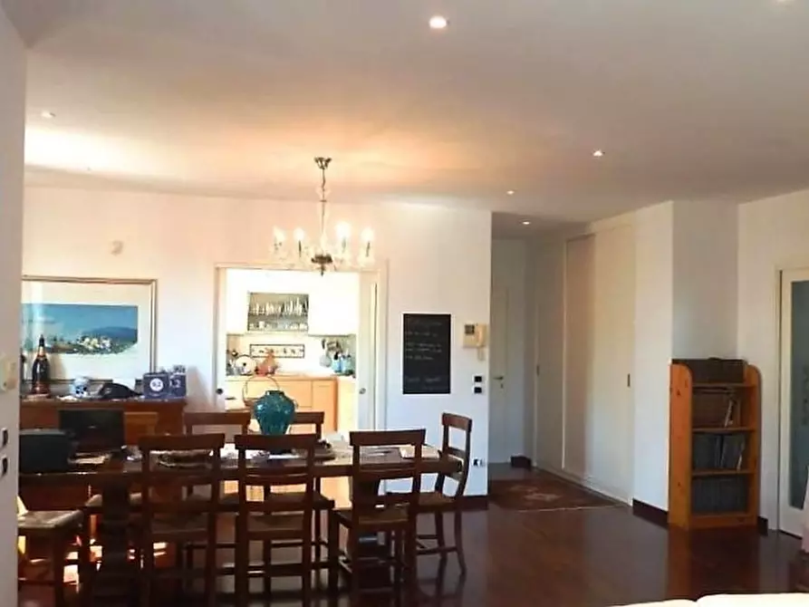 Immagine 14 di Casa indipendente in vendita  a San Benedetto Del Tronto