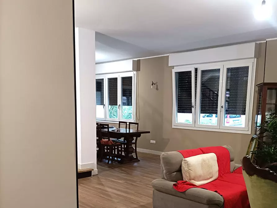 Immagine 5 di Casa indipendente in vendita  a Ascoli Piceno