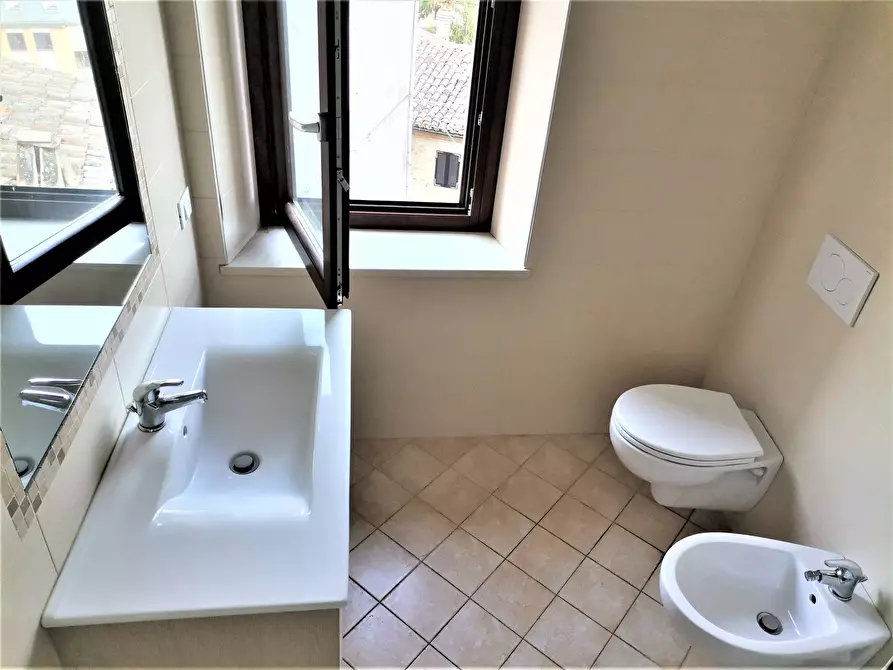 Immagine 21 di Casa indipendente in vendita  a Ripatransone