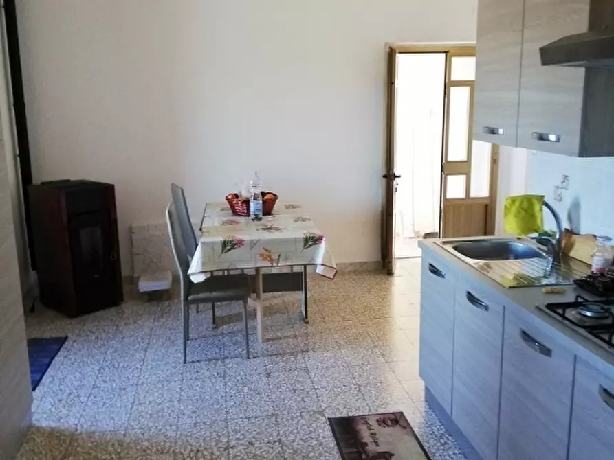 Immagine 16 di Rustico / casale in vendita  a San Fele