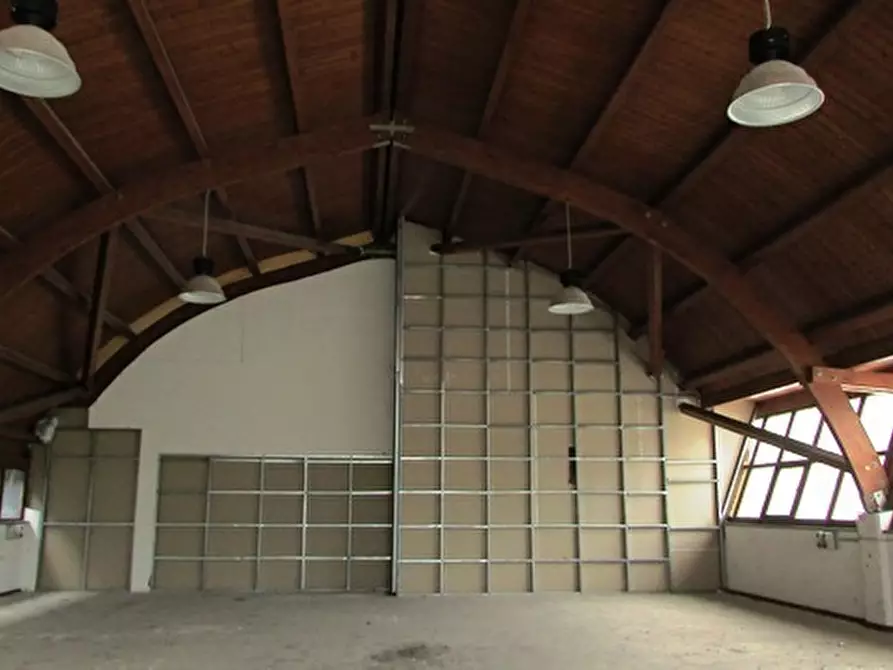 Immagine 22 di Laboratorio in vendita  in Via Fausto Coppi 78 a Macerata