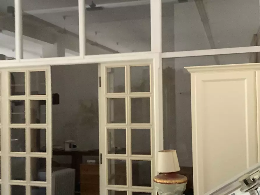Immagine 18 di Palazzo in vendita  a Monsampolo Del Tronto