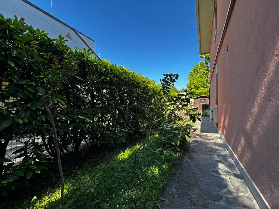 Immagine 7 di Villetta a schiera in vendita  in Via Albert Einstein 42 a Modena
