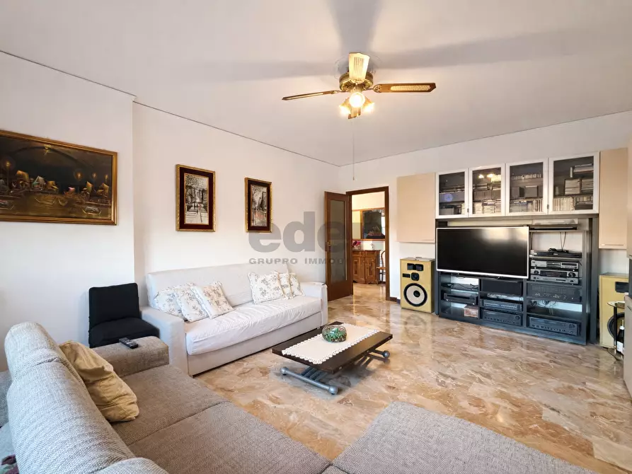 Immagine 2 di Quadrilocale in vendita  in Via Giovanni Lagrange 36 a Modena