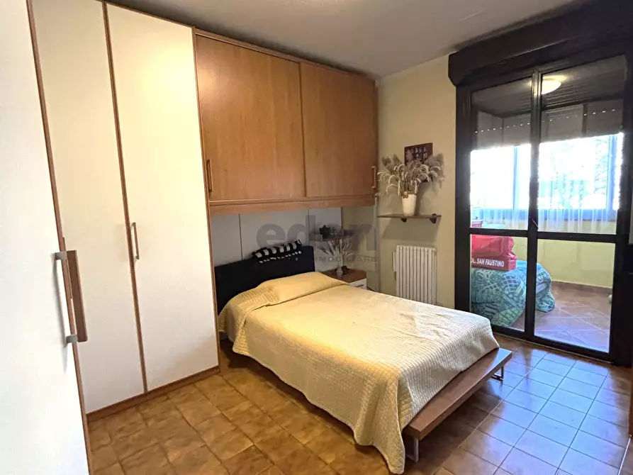 Immagine 4 di Trilocale in vendita  in STRADA DI SALICETO PANARO 211 a Modena