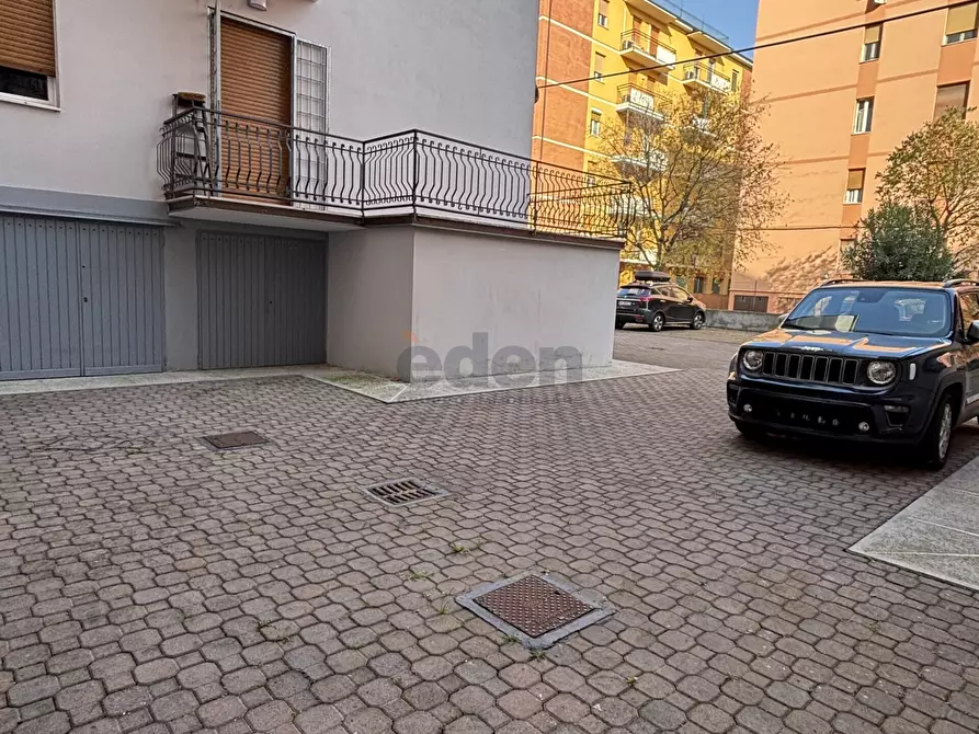 Immagine 46 di Quadrilocale in vendita  in Via E. Morselli 93 a Modena