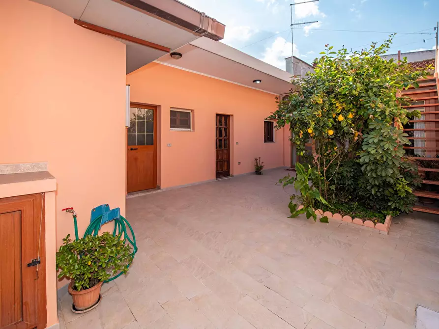 Immagine 3 di Casa indipendente in vendita  a Quartucciu