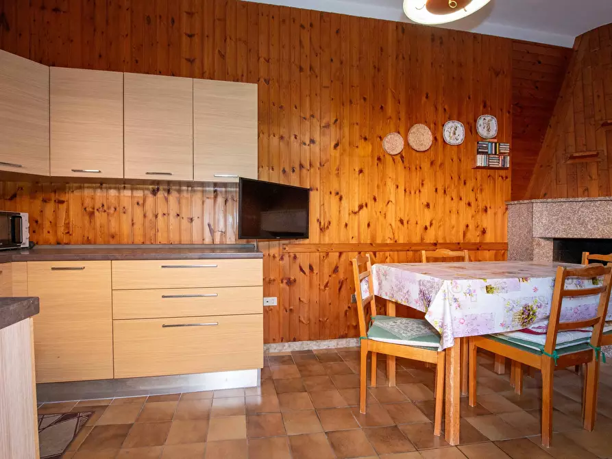 Immagine 13 di Casa indipendente in vendita  a Quartucciu