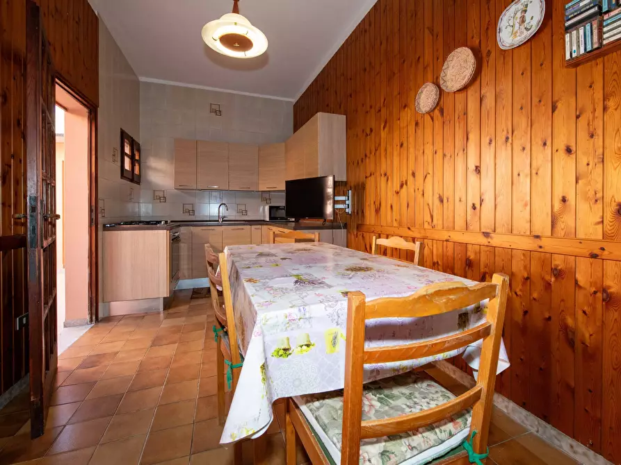 Immagine 11 di Casa indipendente in vendita  a Quartucciu