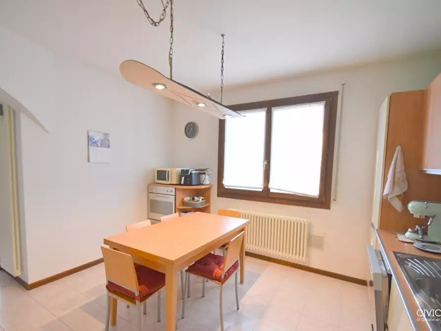 Immagine 5 di Appartamento in vendita  in Via A. Canova 26 a Gazzo Padovano