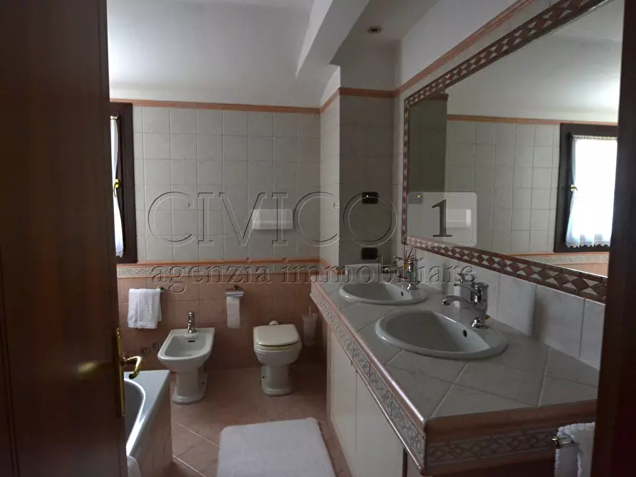 Immagine 15 di Casa bifamiliare in vendita  in Via Fiume a Piazzola Sul Brenta