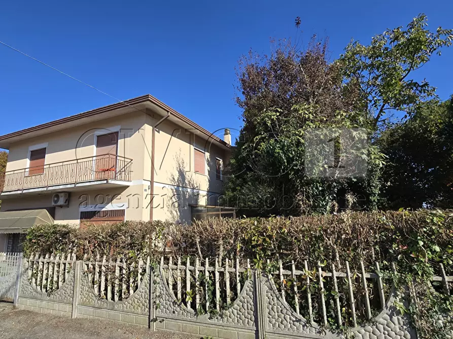 Immagine 5 di Casa indipendente in vendita  in via Veneto 52 a Castegnero