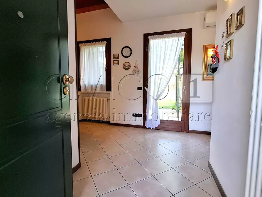 Immagine 7 di Villetta a schiera in vendita  in Via Monsignor Igino Strazzacappa a Montegalda