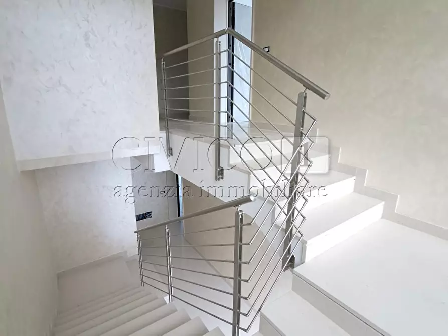 Immagine 14 di Appartamento in vendita  in Via Secula a Longare