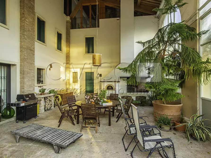 Immagine 11 di Rustico / casale in vendita  in Via Bagnolo 12 a Longare